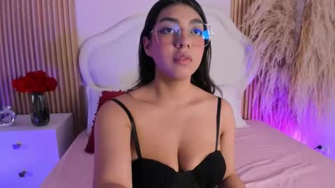 rebeca_taylor_ online show from March 17, 3:11 am