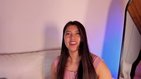 Snapshot of rebeca_williams_ chatting on January 11, 3:02 am Rebeca Williams online show from January 11, 3:02 am