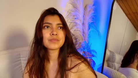 Snapshot of rebeca_williams_ chatting on February 3, 4:46 am Rebeca Williams online show from February 3, 4:46 am