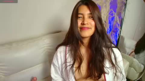 Snapshot of rebeca_williams_ chatting on February 10, 1:57 am Rebeca Williams online show from February 10, 1:57 am