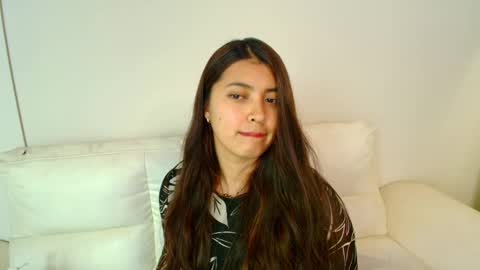 Snapshot of rebeca_williams_ chatting on February 17, 11:42 pm Rebeca Williams online show from February 17, 11:42 pm