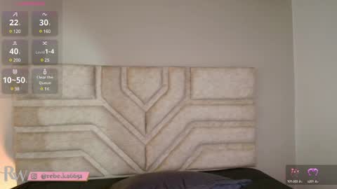 Snapshot of rebeca_williams_ chatting on March 12, 12:20 am Rebeca Williams online show from March 12, 12:20 am