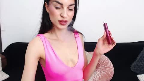 rebecamur online show from May 12, 12:57 pm