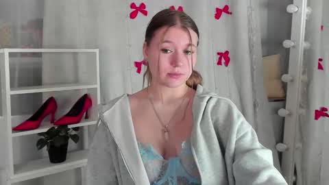 rebecca_____ online show from January 10, 7:21 pm
