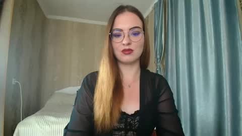 Rebecca online show from September 11, 1:22 pm