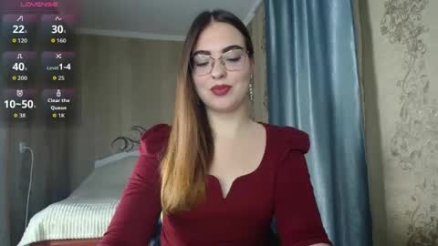 Snapshot of rebecca_ccaa chatting on February 25, 11:20 am Rebecca online show from February 25, 11:20 am