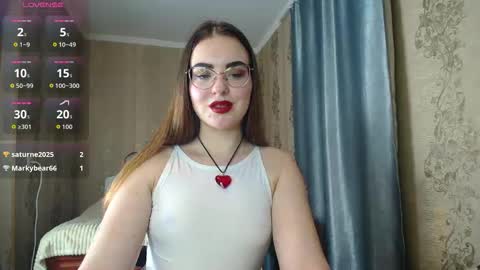 Snapshot of rebecca_ccaa chatting on March 9, 5:39 pm Rebecca online show from March 9, 5:39 pm