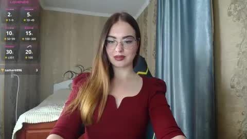 Rebecca online show from May 19, 7:42 pm