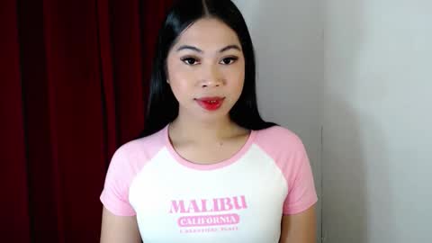 its me asian rebecca online show from February 18, 1:51 pm