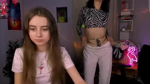 rebecca_smile_ online show from January 13, 2:00 pm