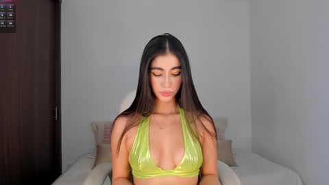 Rebecca online show from February 21, 2:59 pm