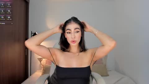 Rebecca online show from October 5, 10:40 pm