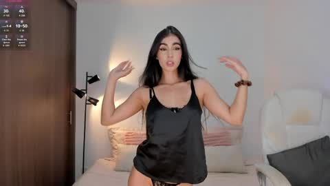 Rebecca online show from May 28, 7:33 pm
