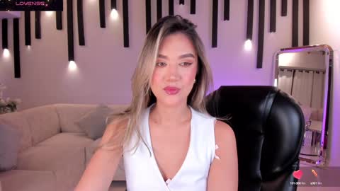 Rebe online show from January 30, 3:22 am