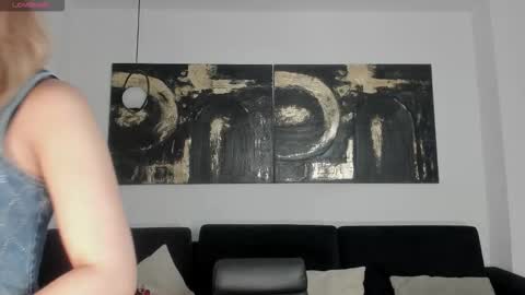 Snapshot of rebeccahudson_ chatting on February 15, 6:26 pm Rebe online show from February 15, 6:26 pm