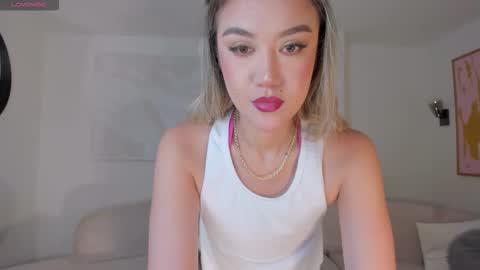 Snapshot of rebeccahudson_ chatting on March 21, 7:50 pm Rebe online show from March 21, 7:50 pm