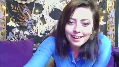 rebeccastilles69 online show from March 19, 2:15 am