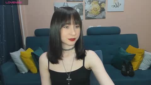 RebeccaWind online show from March 10, 12:48 pm