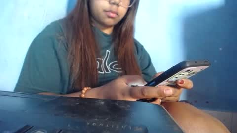 rebelle777 online show from April 27, 12:58 pm