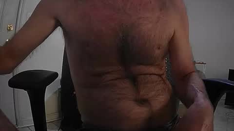 Snapshot of rebelyellin chatting on March 30, 12:33 am rebelyellin online show from March 30, 12:33 am