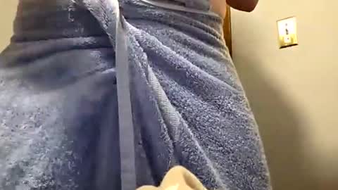 Snapshot of red24devils chatting on September 24, 12:14 am red24devils online show from September 24, 12:14 am