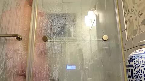 Snapshot of red24devils chatting on October 5, 7:45 pm red24devils online show from October 5, 7:45 pm