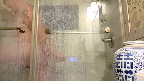 Snapshot of red24devils chatting on January 5, 8:01 pm red24devils online show from January 5, 8:01 pm