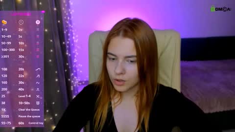 Snapshot of red__dizzy chatting on October 17, 10:34 pm red__dizzy online show from October 17, 10:34 pm