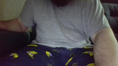 red_bearddd online show from February 22, 9:30 am