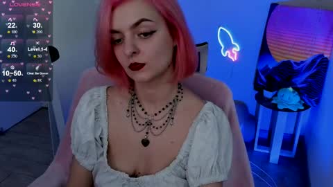 Bestie online show from February 13, 2:31 pm