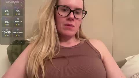 Rosie online show from February 22, 9:04 pm