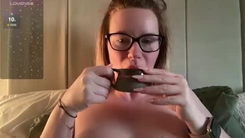 Rosie online show from March 12, 6:29 am