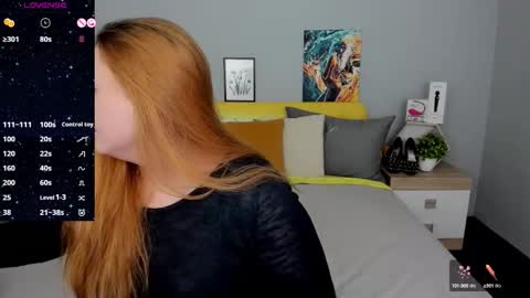 Snapshot of red_naughtyfox chatting on September 25, 3:43 am Lessy Fox online show from September 25, 3:43 am