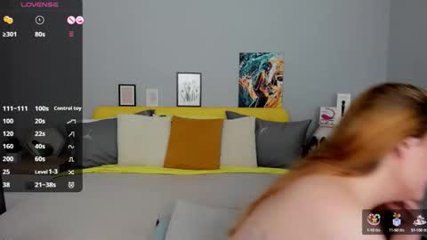 Snapshot of red_naughtyfox chatting on October 9, 5:22 pm Lessy Fox online show from October 9, 5:22 pm