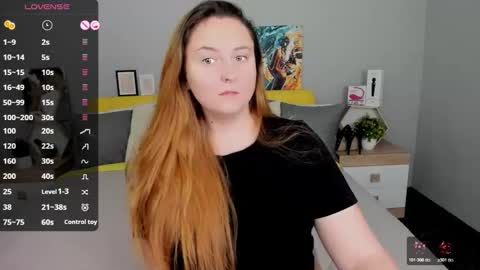 Snapshot of red_naughtyfox chatting on February 13, 7:10 pm Lessy Fox online show from February 13, 7:10 pm