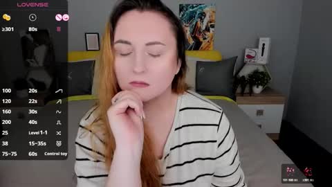 Snapshot of red_naughtyfox chatting on February 24, 3:43 pm Lessy Fox online show from February 24, 3:43 pm