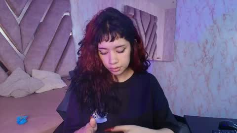 Snapshot of red_pandaa chatting on June 3, 3:42 am red_pandaa online show from June 3, 3:42 am