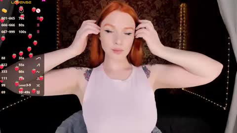 Snapshot of red_passsion chatting on February 22, 5:33 pm Mia online show from February 22, 5:33 pm