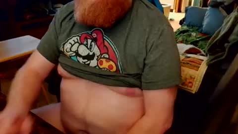 red_sea_bear online show from December 4, 4:11 am