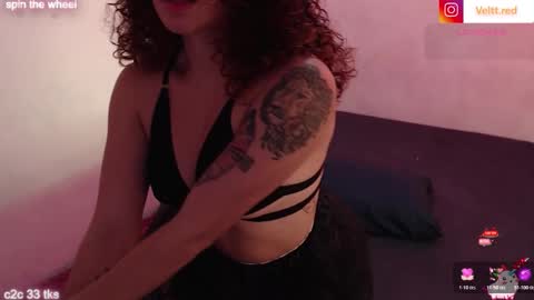 Snapshot of red_velvett0 chatting on February 15, 11:41 am red_velvett0 online show from February 15, 11:41 am