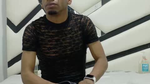 Snapshot of redbryan_ebano chatting on October 7, 8:06 pm redbryan_ebano online show from October 7, 8:06 pm