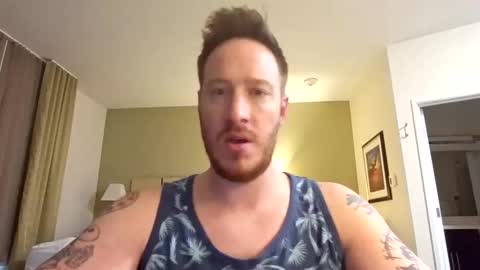 Snapshot of reddawg14 chatting on March 17, 10:57 pm reddawg14 online show from March 17, 10:57 pm