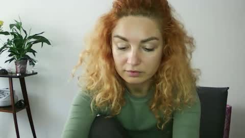 reddgirll online show from January 30, 3:08 pm