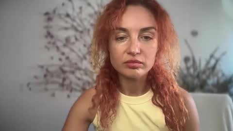 Snapshot of reddgirll chatting on September 21, 1:35 pm reddgirll online show from September 21, 1:35 pm