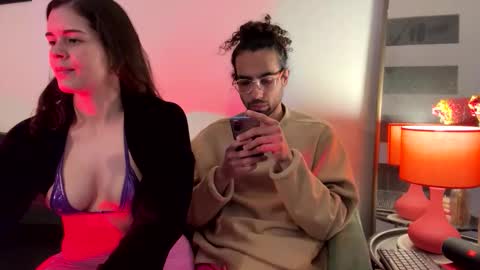 redfloweer online show from September 21, 8:32 pm