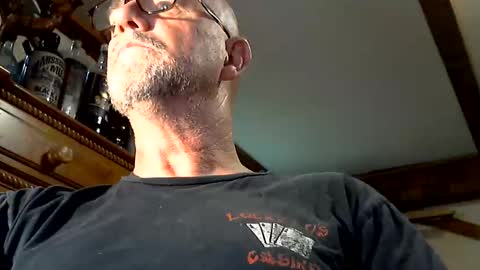 Snapshot of redfox60010 chatting on June 8, 8:53 pm redfox60010 online show from June 8, 8:53 pm