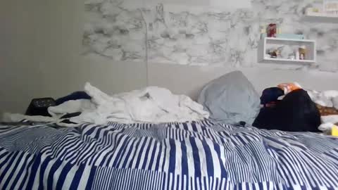 Snapshot of redheadbiiitch chatting on January 25, 10:40 am redheadbiiitch online show from January 25, 10:40 am
