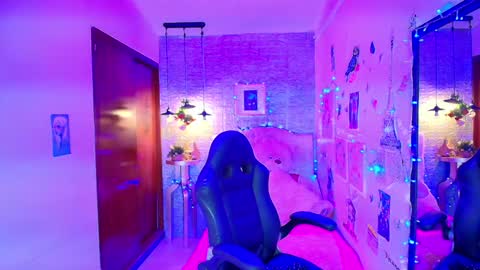 Lili Lopez online show from January 29, 2:09 am