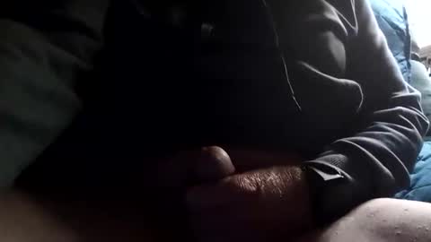 Snapshot of redimuss65 chatting on January 10, 10:17 am redimuss65 online show from January 10, 10:17 am