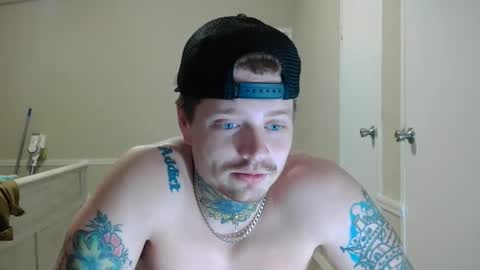 Snapshot of redinthebed chatting on January 30, 4:06 am InkedGinger online show from January 30, 4:06 am